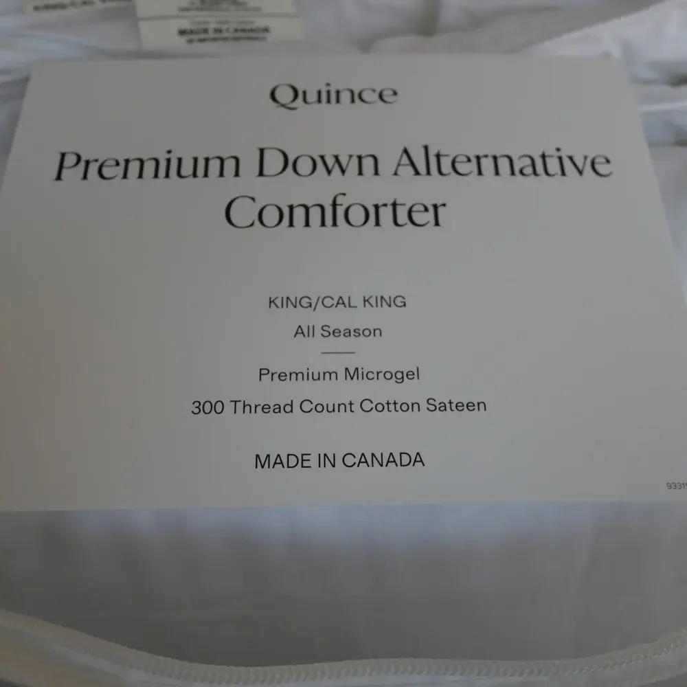 New Quince All Season Premium Down Alternative Duvet Insert Comforter King